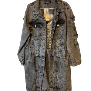 Plus-size Denim Jacket..